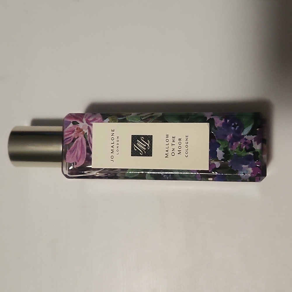 JO MALONE LONDON Mallow On The Moor - Picture 2 of 4